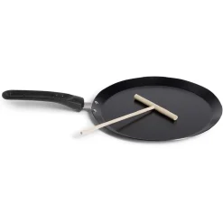 Crêpière Ø24cm avec spatule en bois