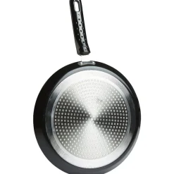 Crêpière grise et noire avec ustensiles