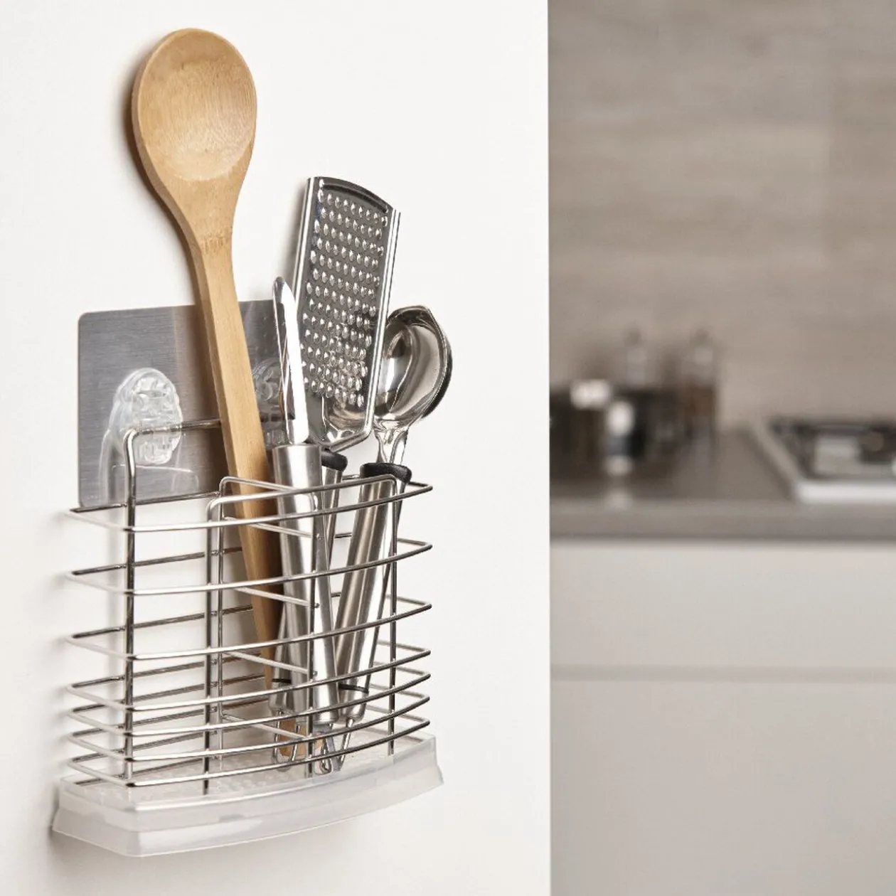 Pot à ustensiles adhésif