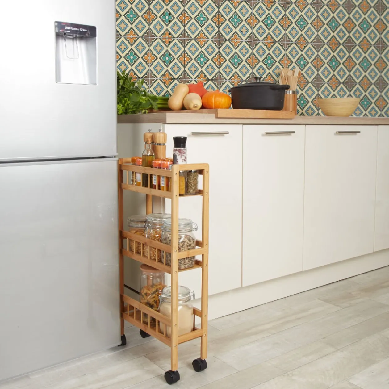 Resserre légumes à roulettes